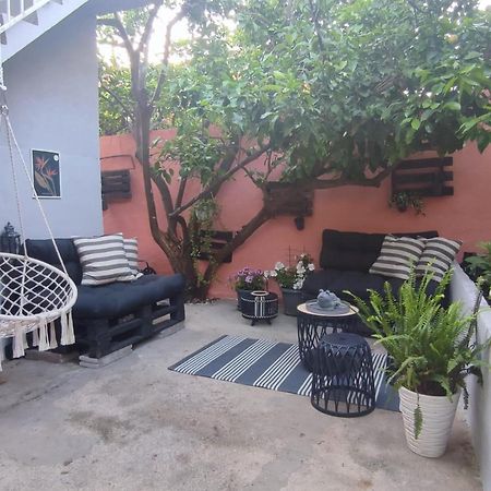 Apartment With Garden Vela Luka Bagian luar foto